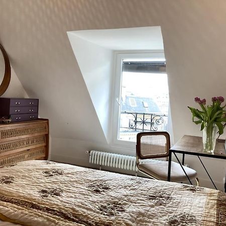 Appartement Cosy Dans Le 9E Paris Eksteriør bilde
