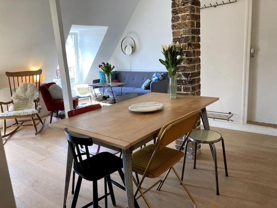 Appartement Cosy Dans Le 9E Paris Eksteriør bilde